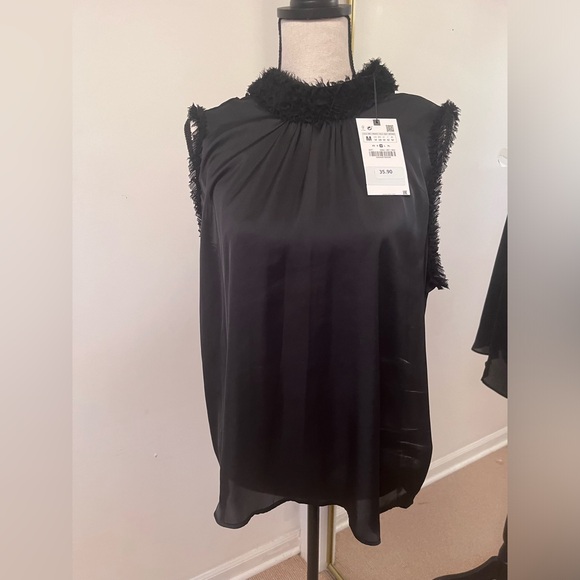 Zara high collar top sleeveless blouse - Picture 2 of 2